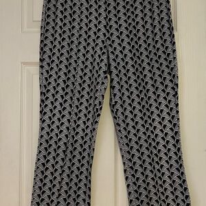 Jules & Leopold Monochrome Patterned Apparel